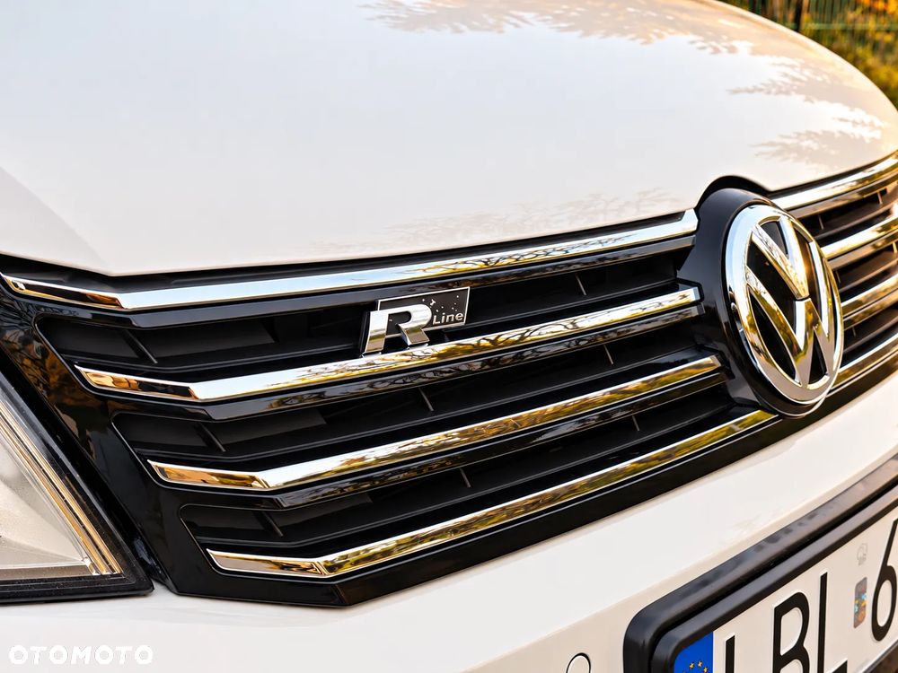 Volkswagen Passat 2.0 TDI 4Motion DSG BlueMotion Tech R-Line - 8