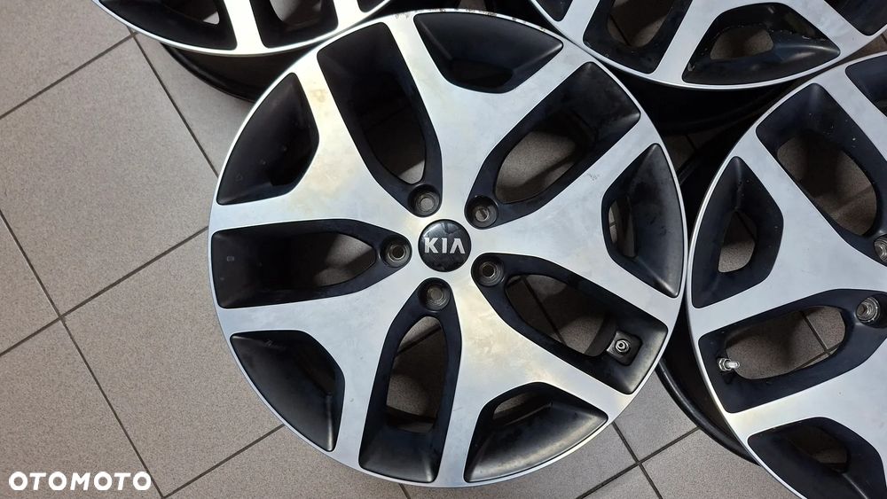 Felgi Aluminiowe 19 Kia Sportage IV 5x114.3 ET 50.5 - 2