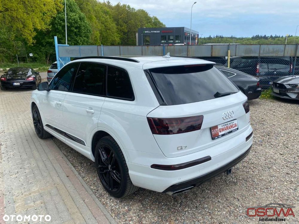 Audi Q7 - 15