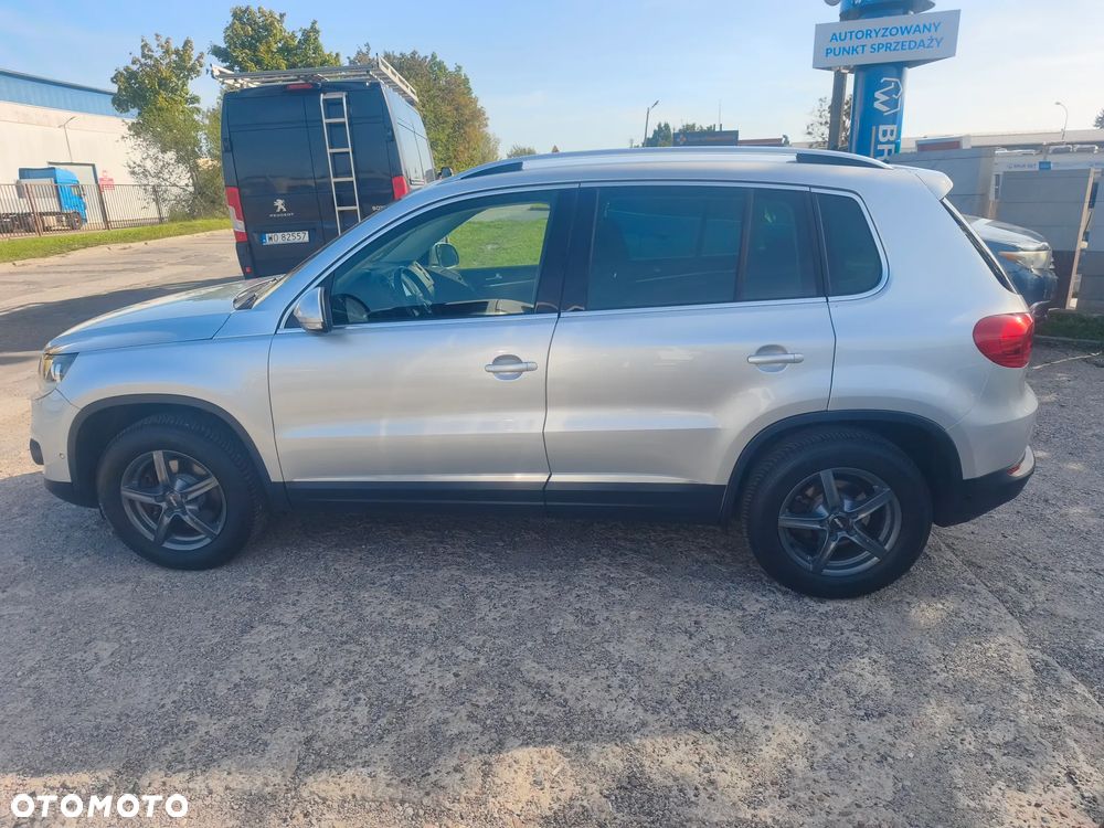 Volkswagen Tiguan - 10
