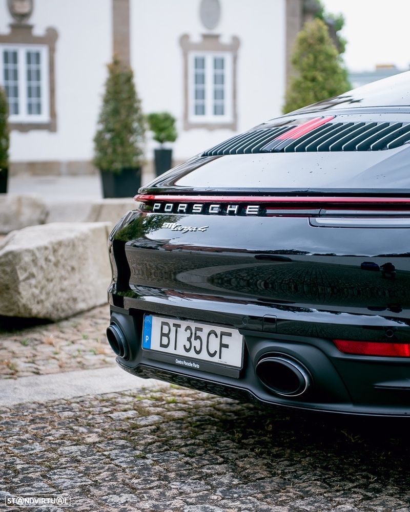 Porsche 911 (992) - 18