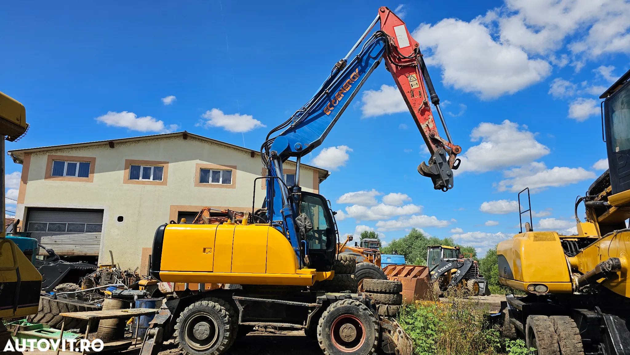 JCB JS 175 Excavator pe roți - 5