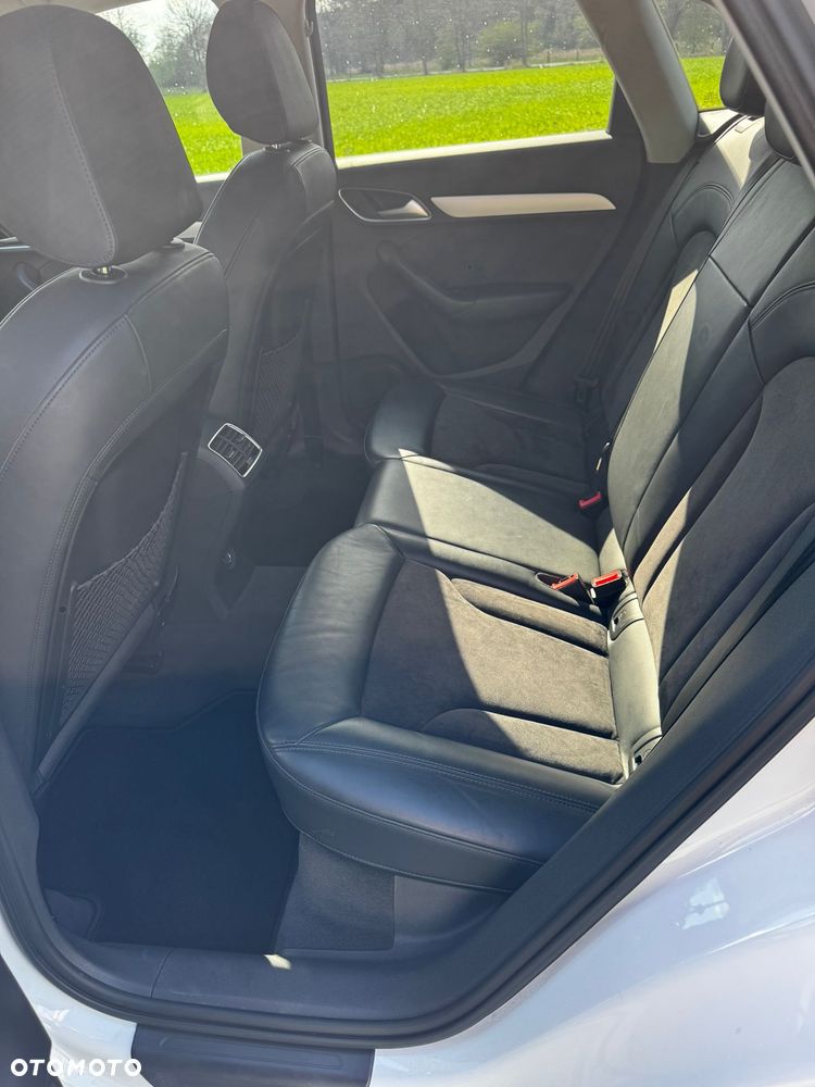 Audi Q3 2.0 TDI S tronic - 9