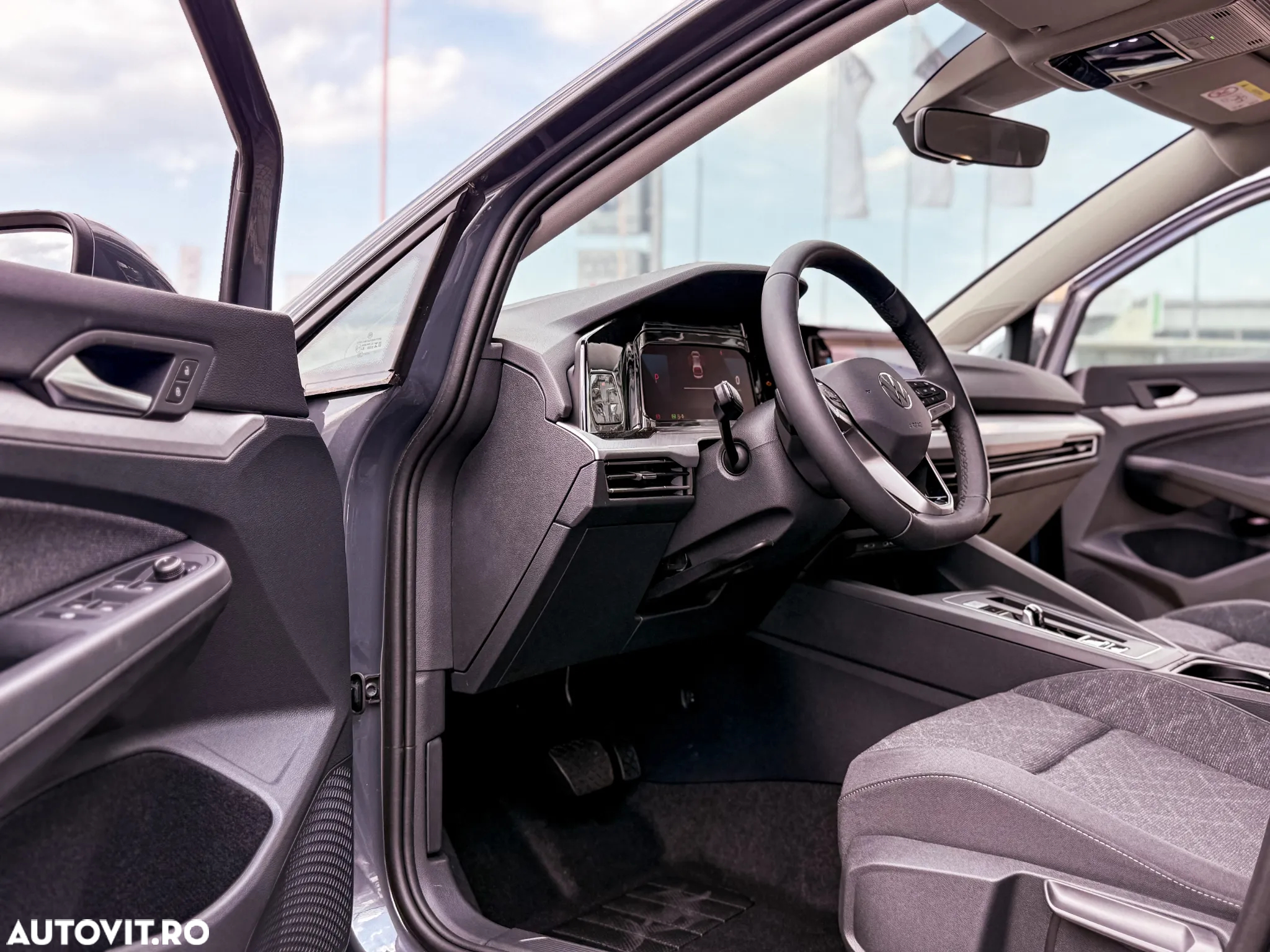 Volkswagen Golf 1.5 eTSI ACT DSG MHEV Life - 14