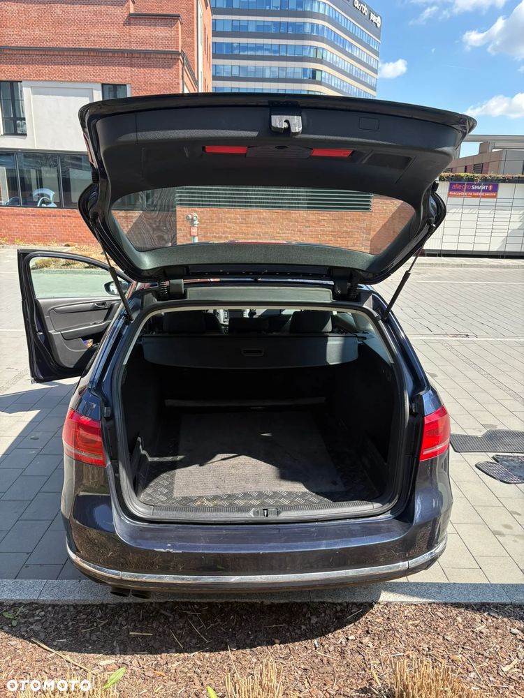 Volkswagen Passat 2.0 TDI BlueMotion Technology Comfortline - 9