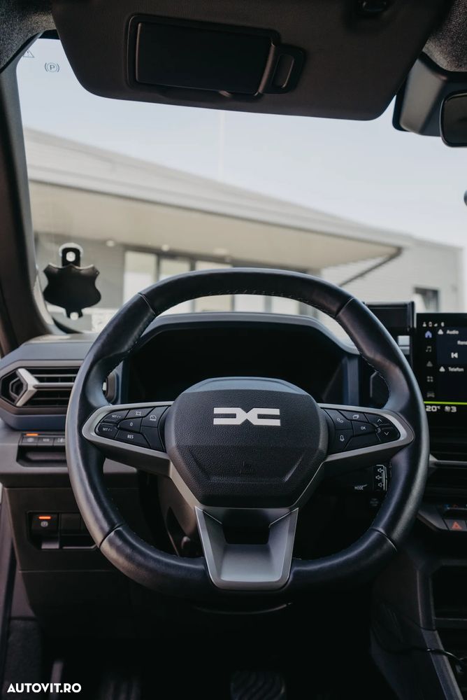 Dacia Duster HEV 140 Journey - 9