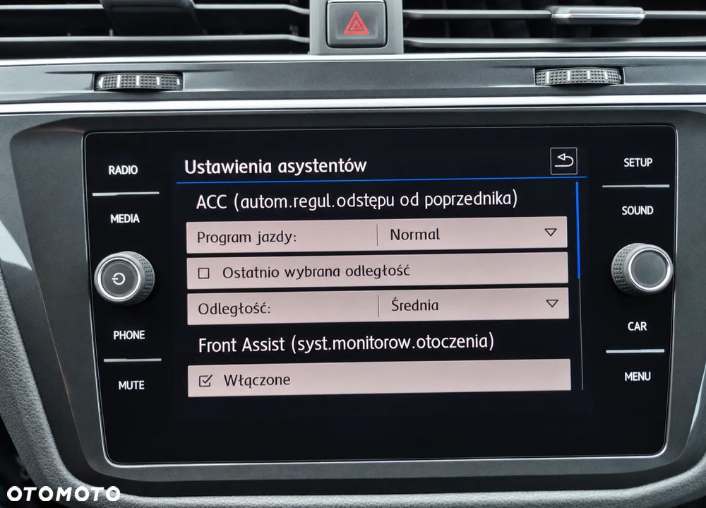 Volkswagen Tiguan 1.4 TSI BMT ACT Comfortline - 13