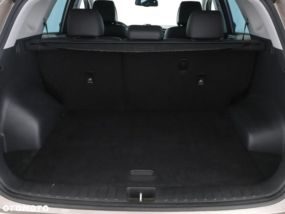 Hyundai Tucson 2.0 CRDI 2WD Style - 21