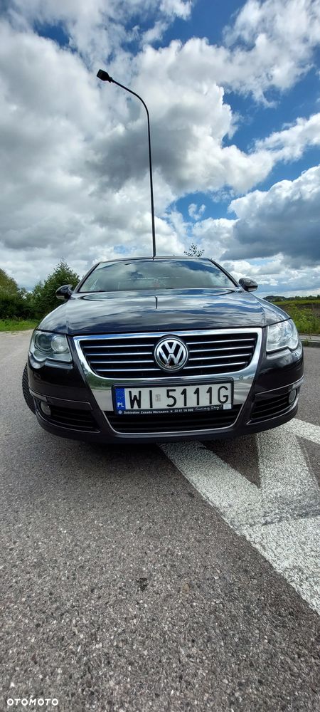 Volkswagen Passat 2.0 TDI DPF Highline - 8