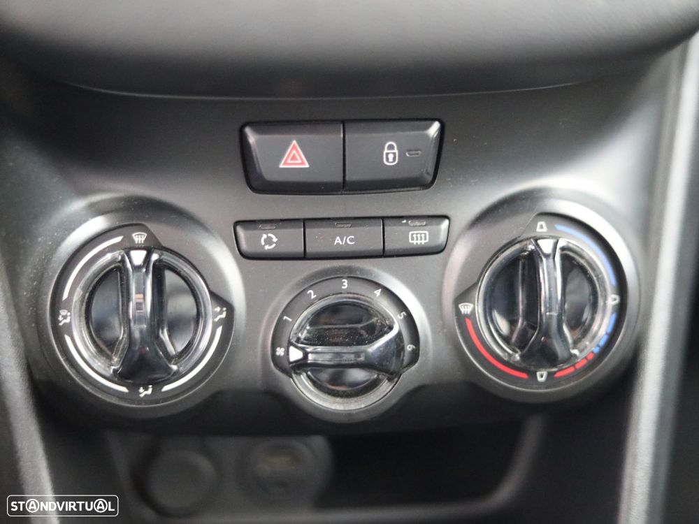 Peugeot 208 1.4 HDi Allure - 13