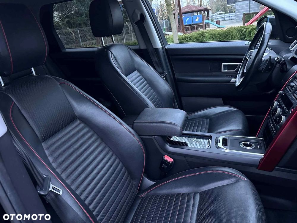 Land Rover Discovery Sport 2.0 D150 R-Dynamic HSE - 11