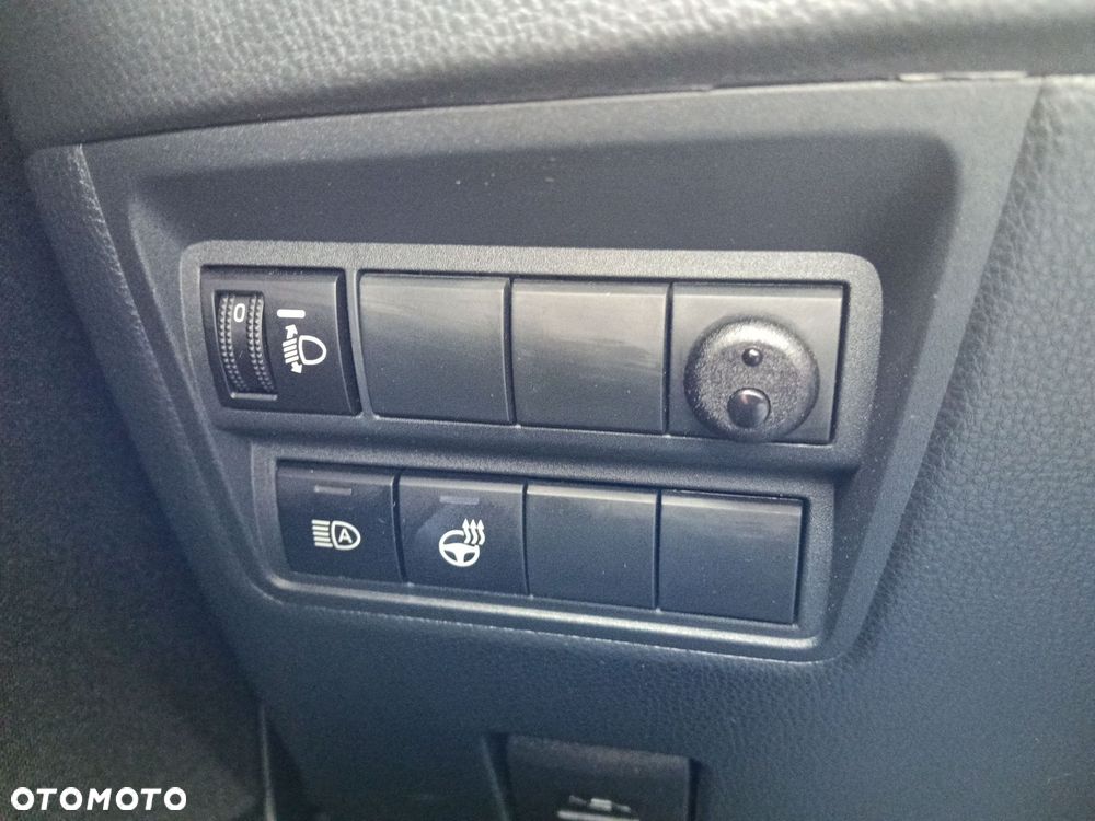 Toyota Yaris Hybrid 1.5 Style - 17