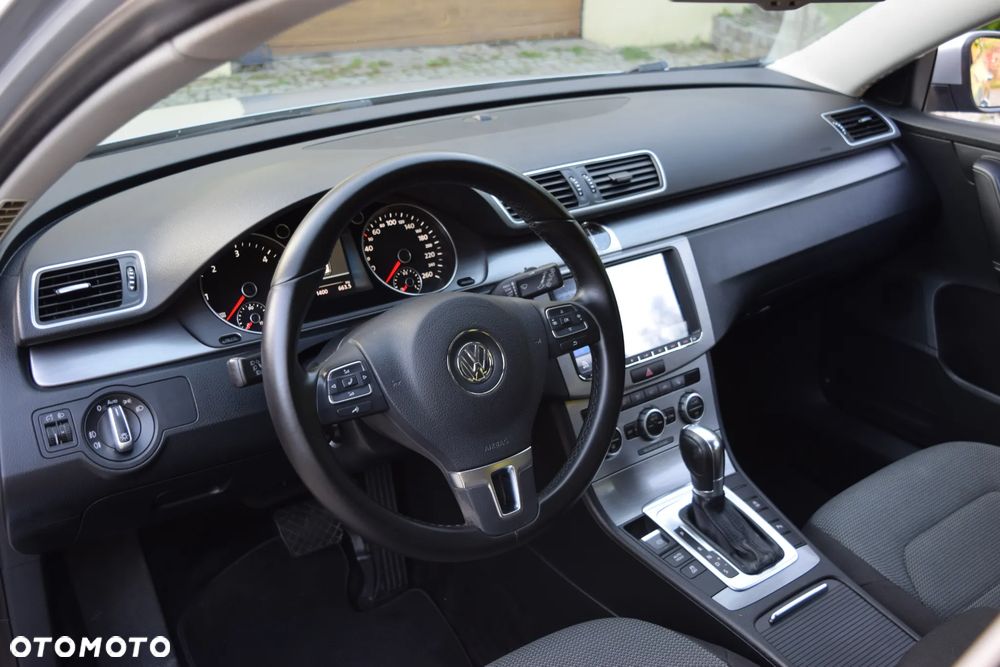 Volkswagen Passat 2.0 Blue TDI DSG SCR Highline - 15