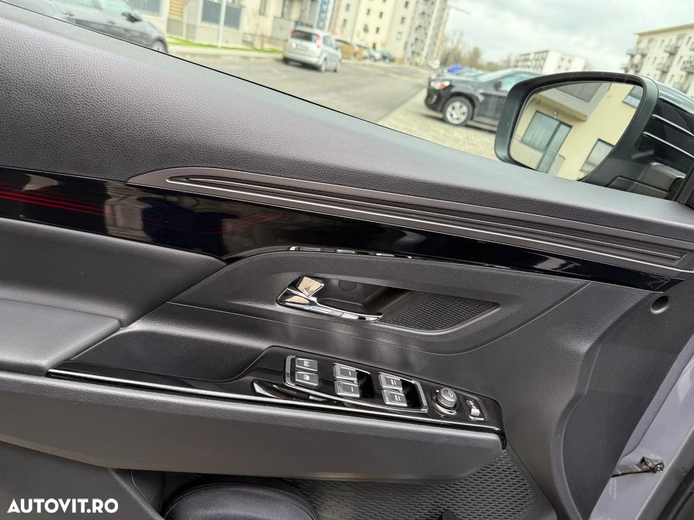 KGM Korrando 1.5 GDI Turbo AT Premium - 17