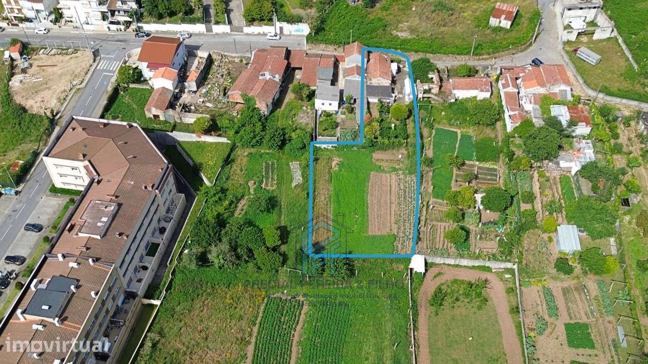 Terreno com casa térrea | Baguim (Rio Tinto) - Junto à Igreja - Grande imagem: 5/6