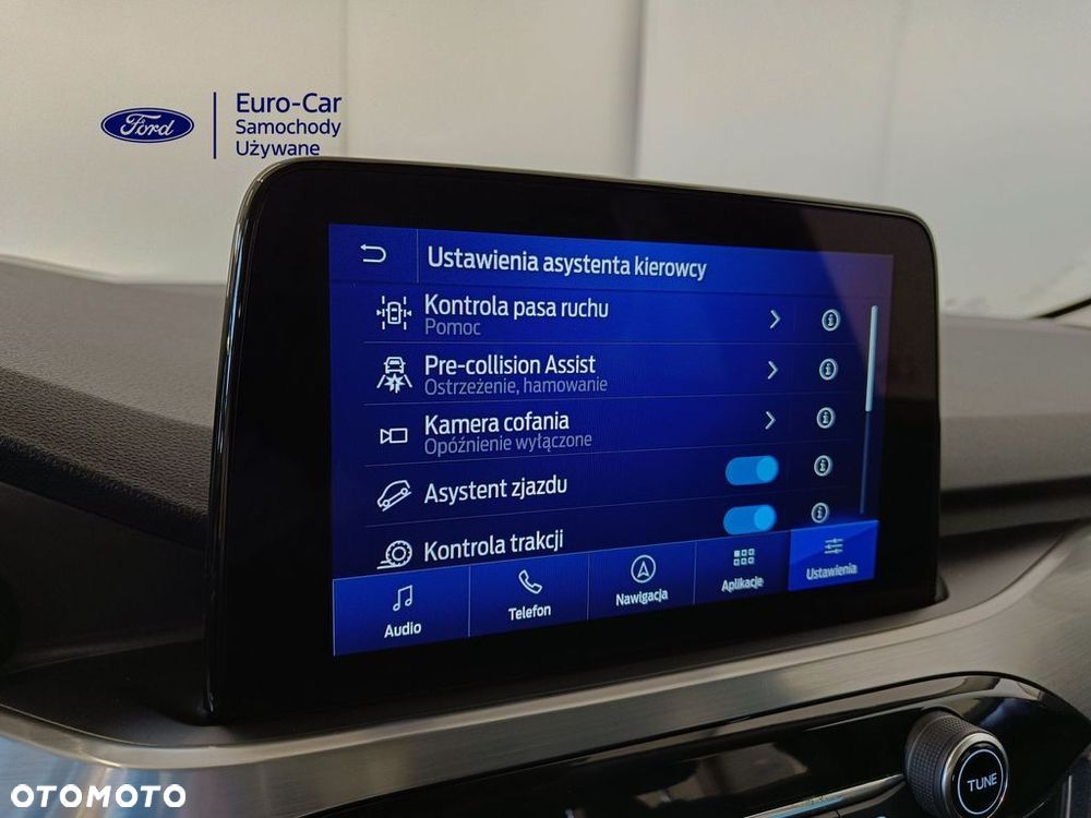 Ford Kuga 2.5 Duratec FHEV TITANIUM - 27