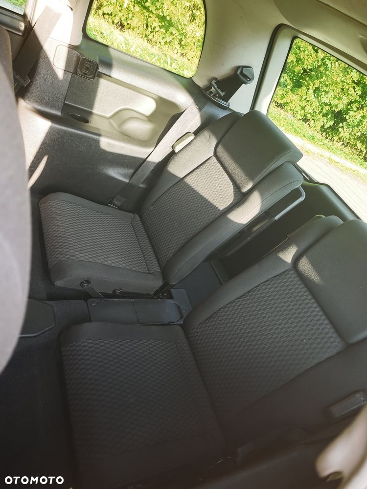 Opel Zafira 1.8 Executive - 10