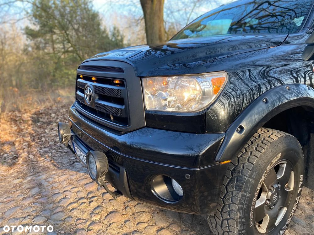 Toyota Tundra 5.7 4x4 Double Cab Limited - 18