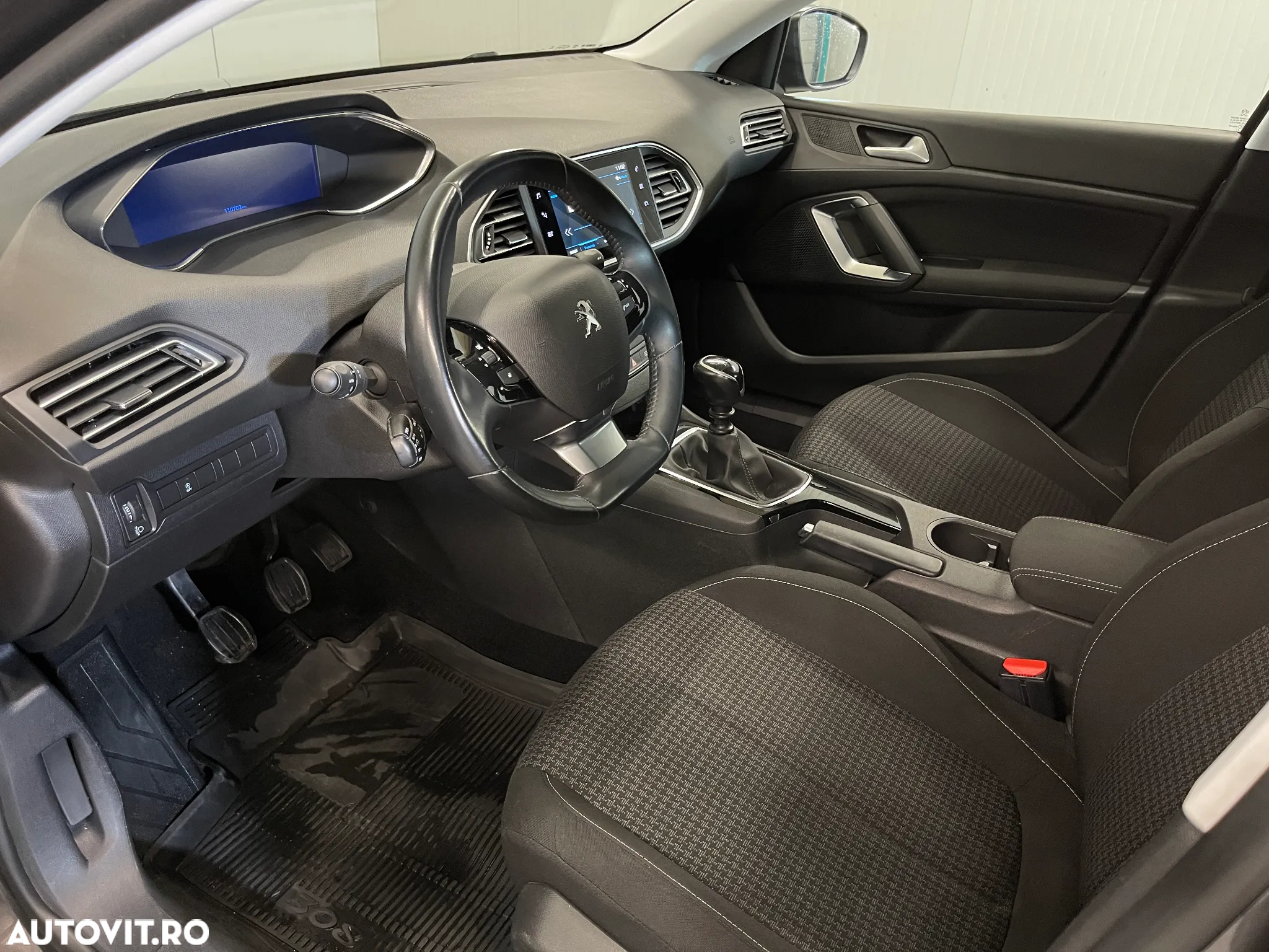 Peugeot 308 1.5 BlueHDi FAP STT Active - 5