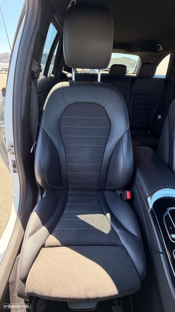 Mercedes-Benz C 300 - 31