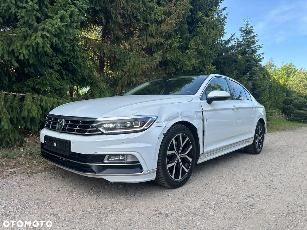 Volkswagen Passat 2.0 TDI SCR Trendline DSG - 4