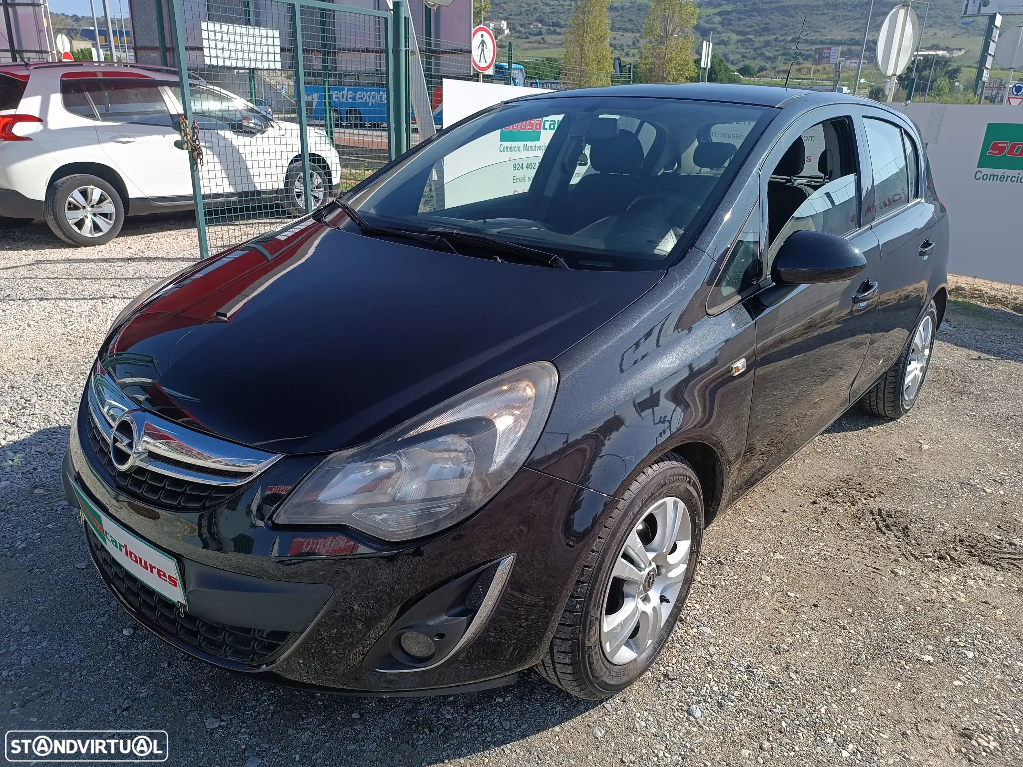 Opel Corsa 1.2 Enjoy FlexFuel - 2