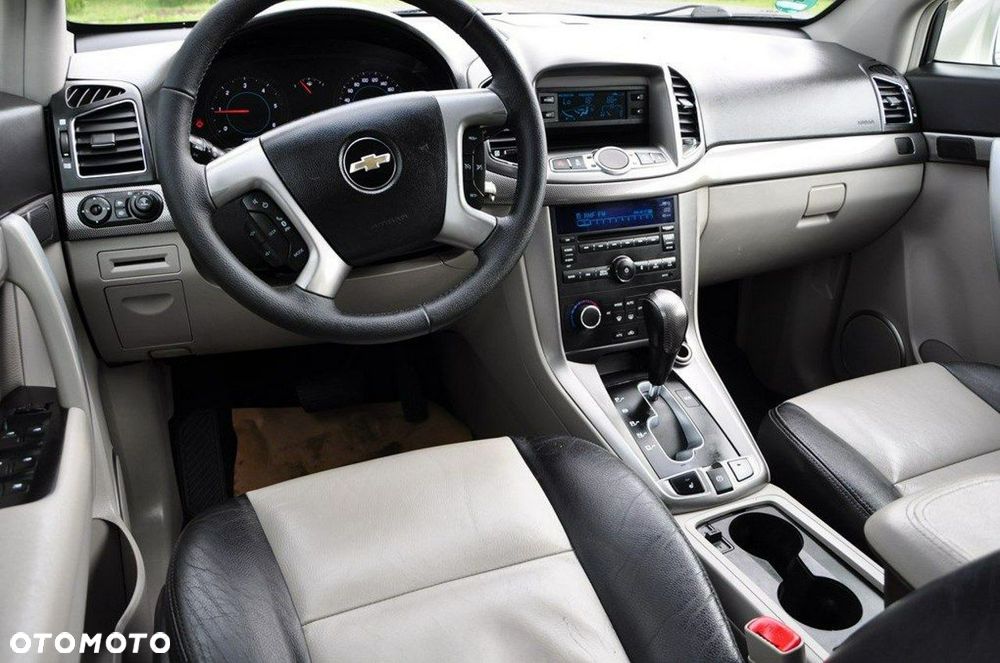 Chevrolet Captiva - 37
