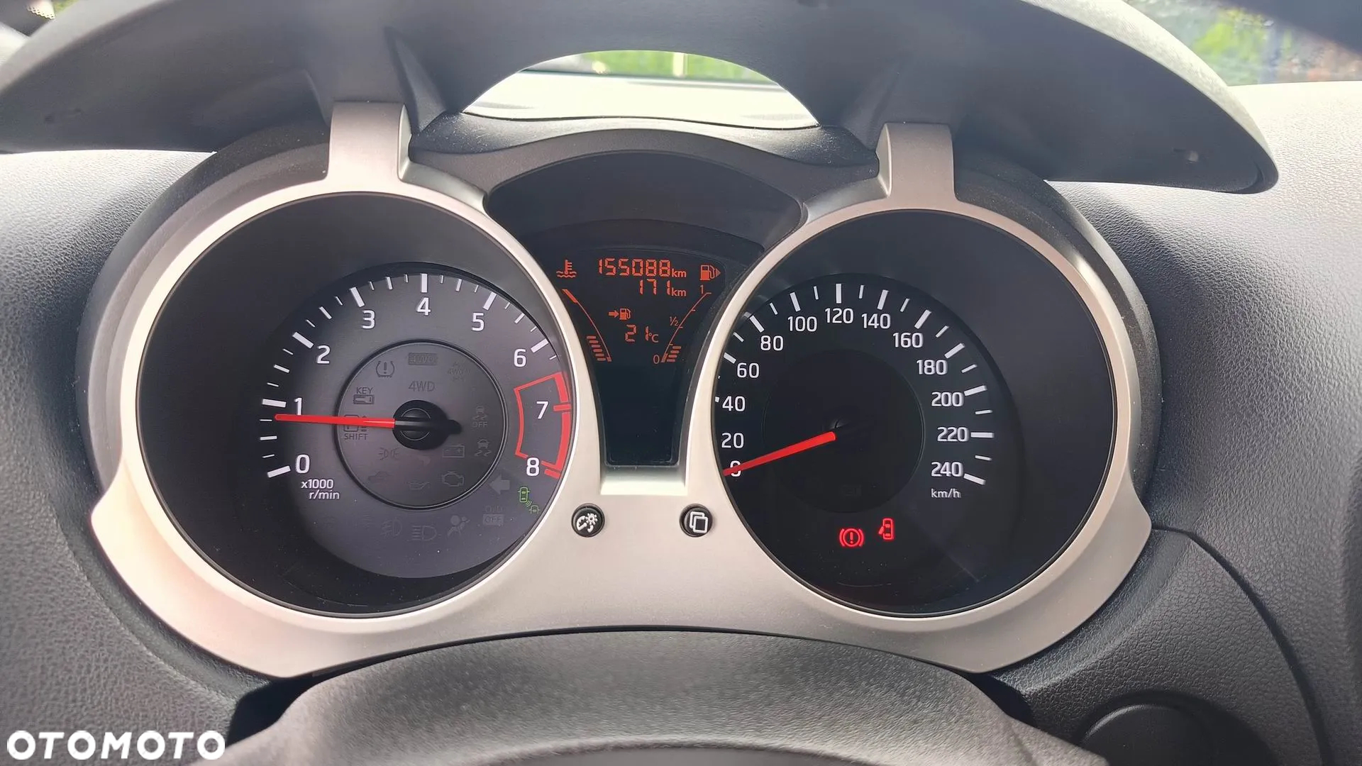 Nissan Juke 1.2 DIG-T Tekna - 32