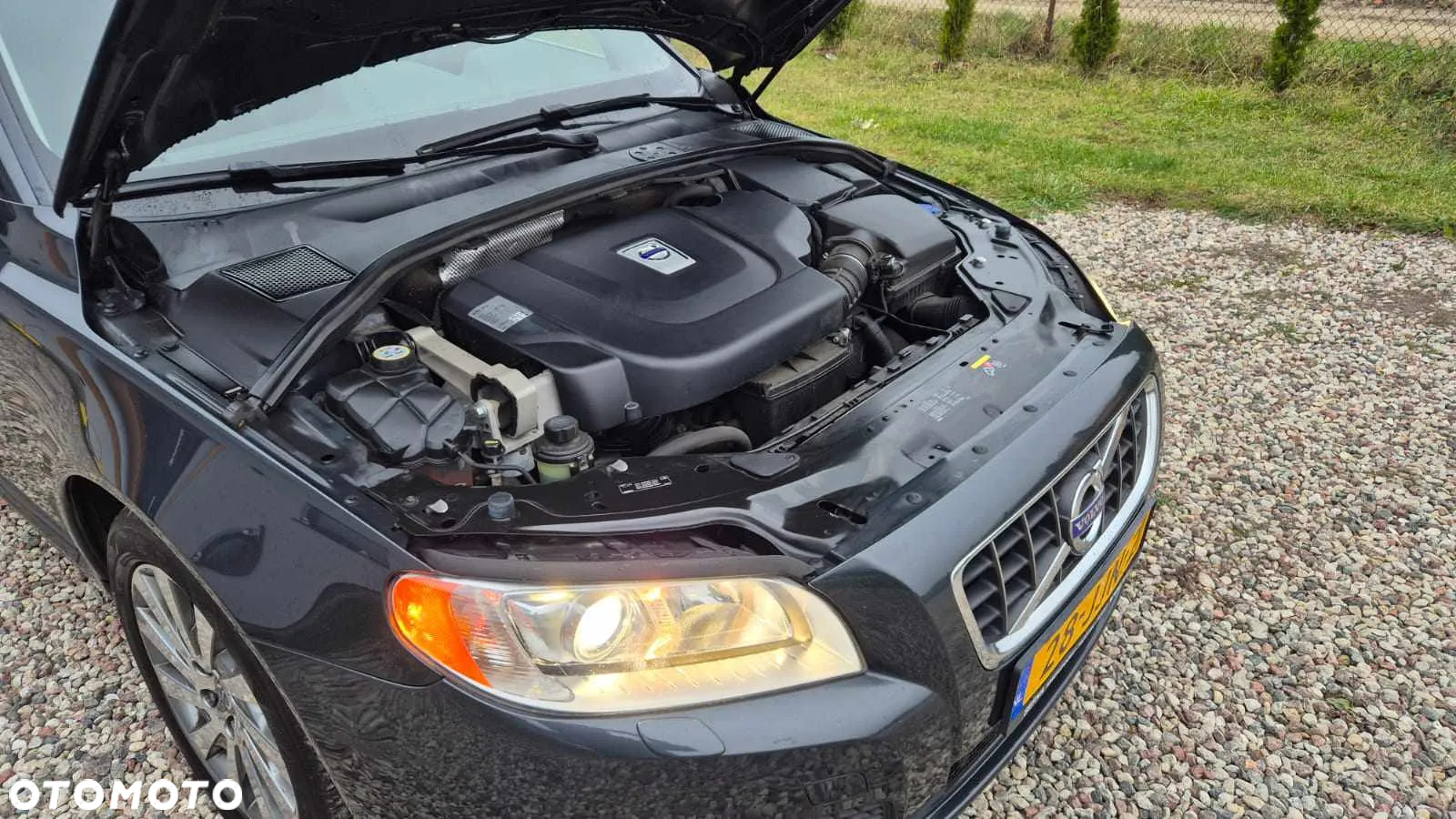 Volvo V70 D3 Summum - 17