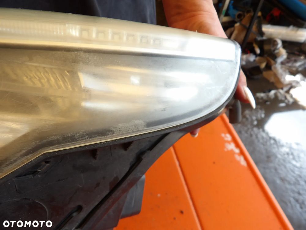 BMW - E60 - LIFT - H7 - LEWA LAMPA PRZEDNIA - UK - 2