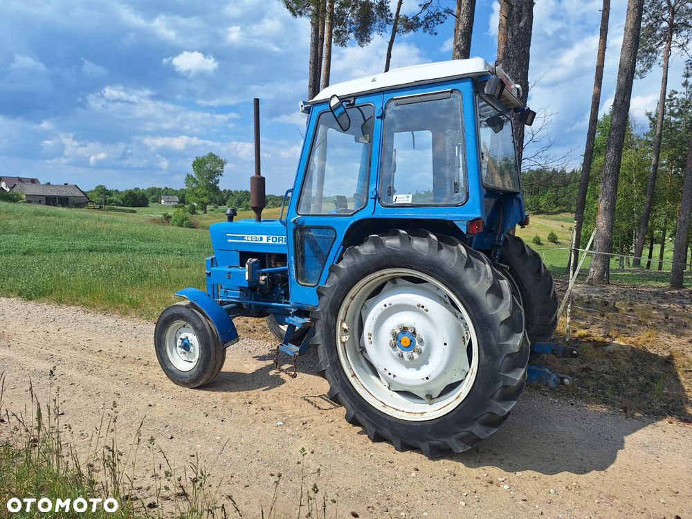 Ford 4600 - 5