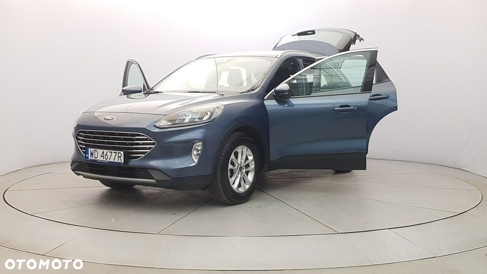 Ford Kuga - 10