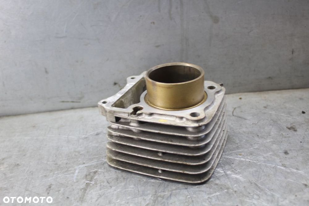 Suzuki Maruder 125 Cylinder - 2