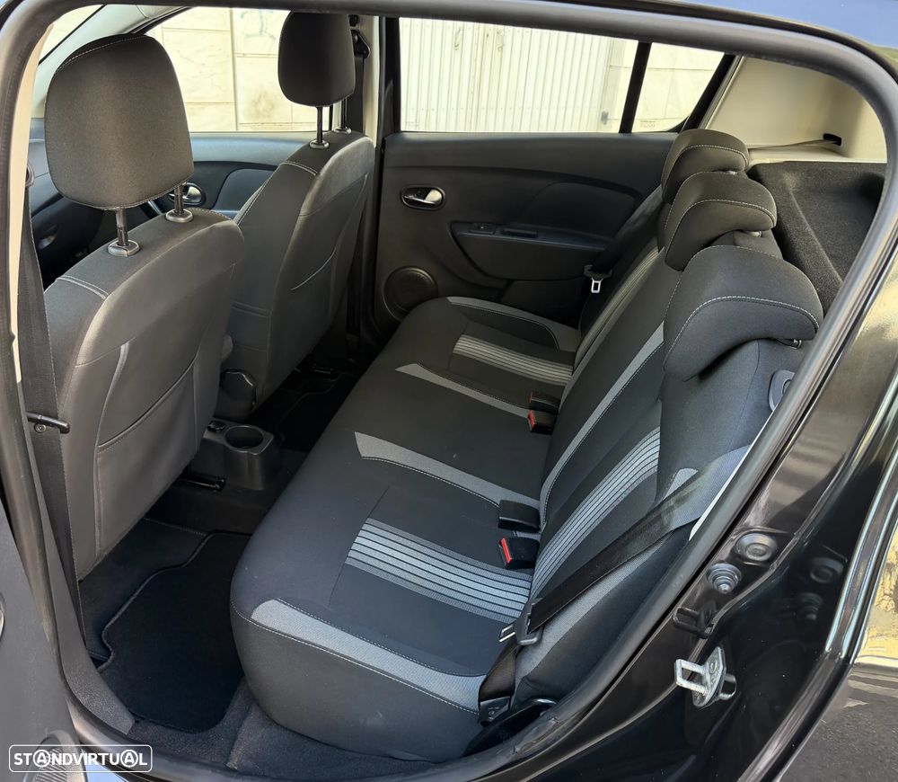 Dacia Sandero 1.5 dCi Stepway - 24