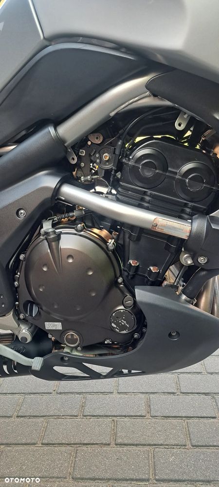 Kawasaki Versys 650 - 15