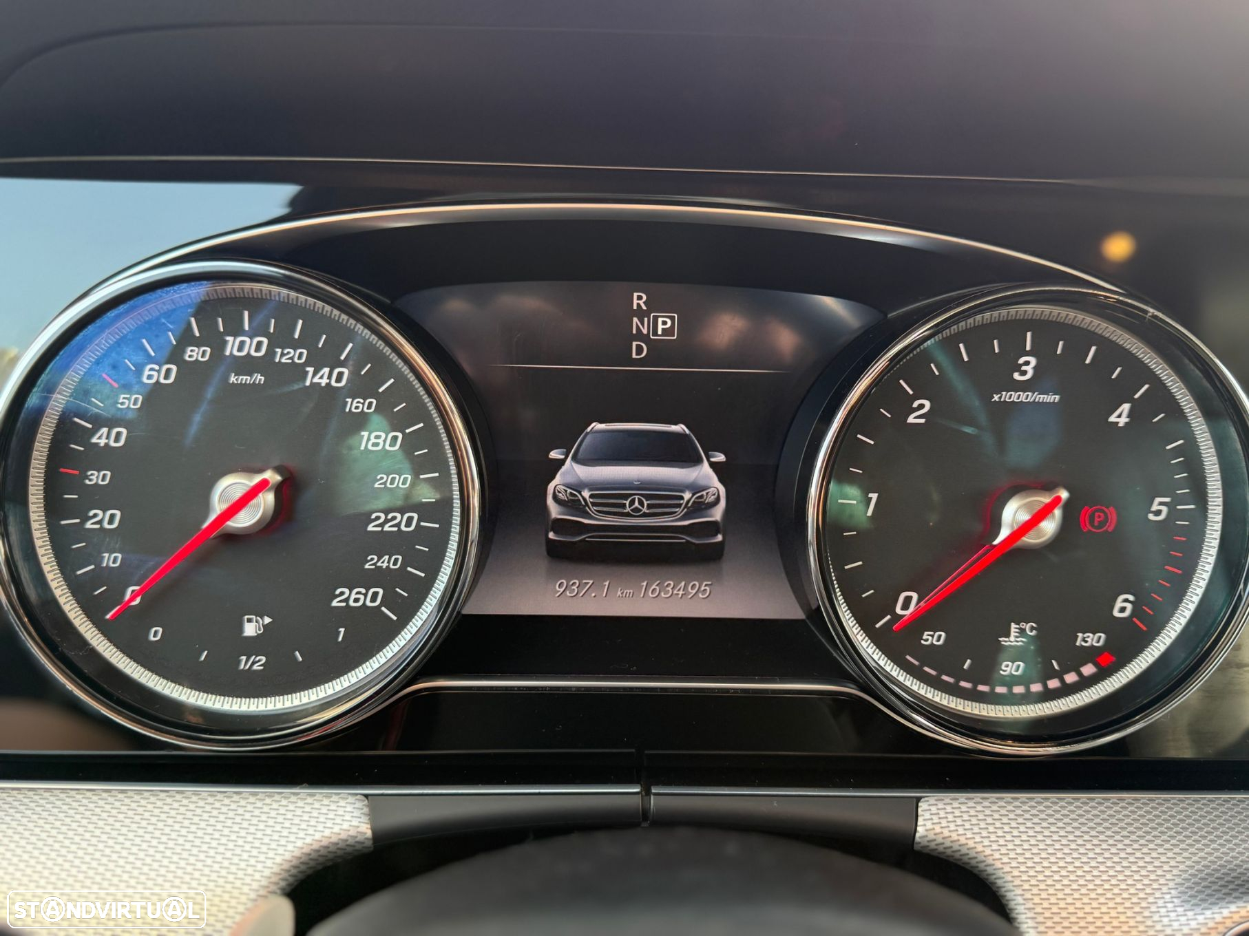 Mercedes-Benz E 220 d Avantgarde - 8