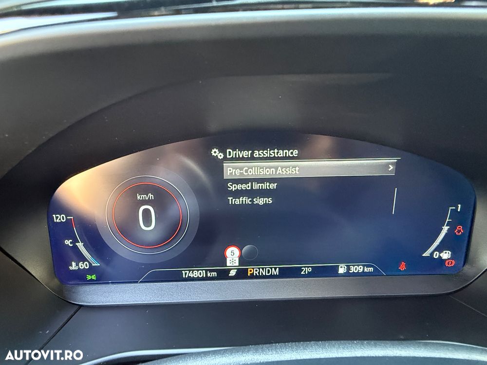 FORD Focus 2021 — imagine 18