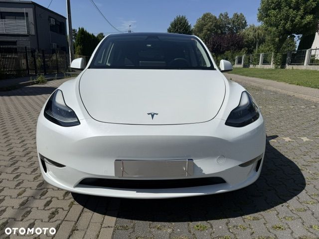 Tesla Model Y Performance AWD - 2