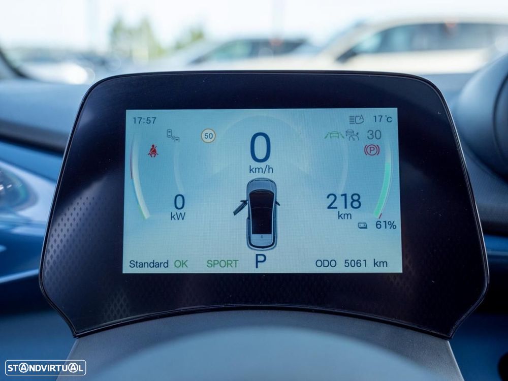 BYD Dolphin 60.4 kWh Design - 34