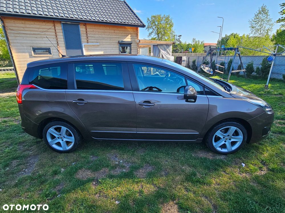Peugeot 5008 120 VTi Premium - 6