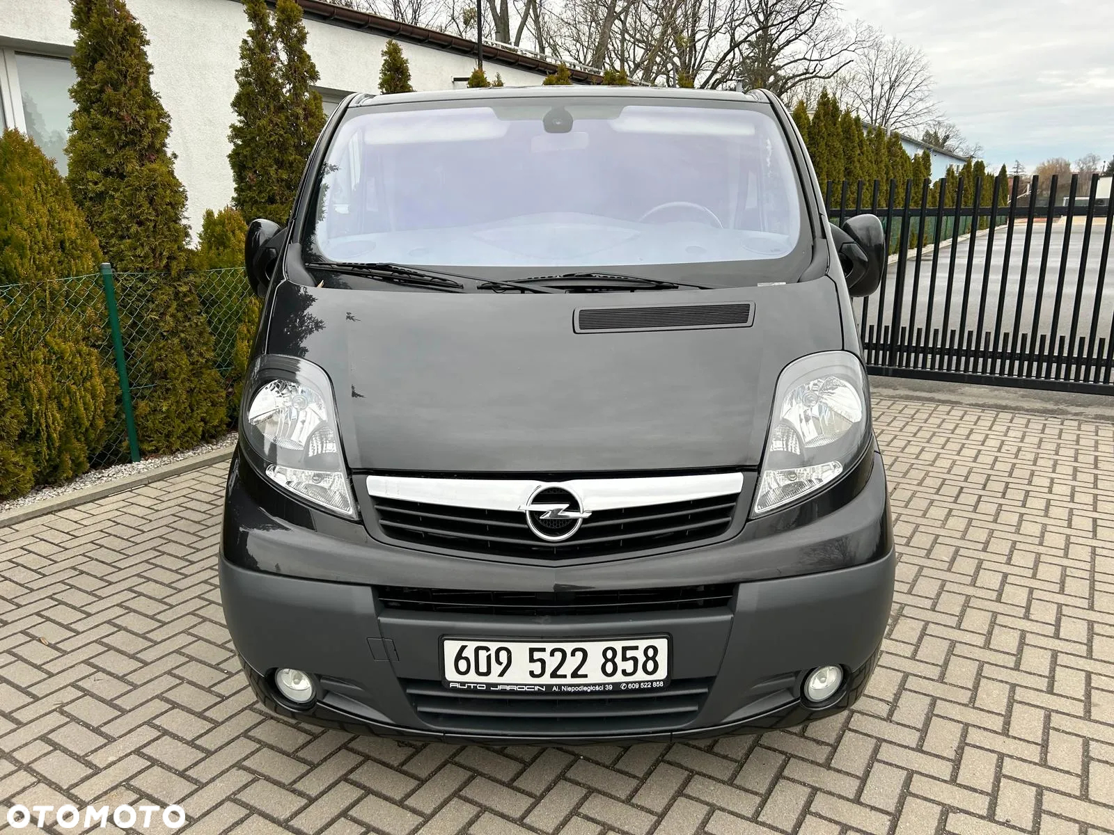 Opel Vivaro 2.5 CDTI L2H1 Life - 11