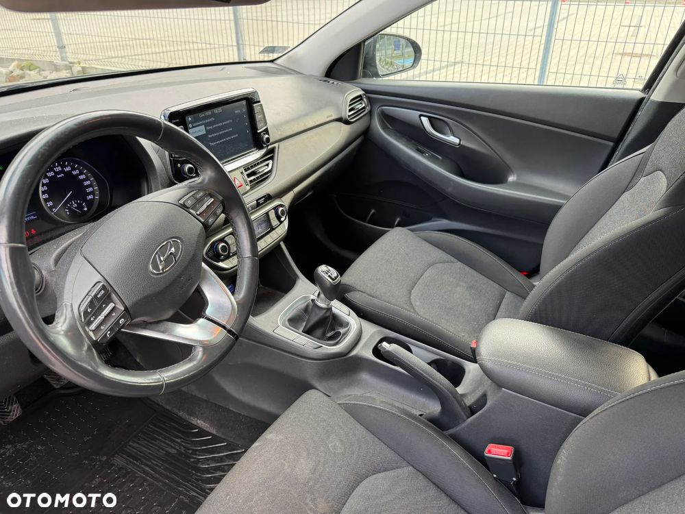 Hyundai i30 1.6 D Comfort - 7