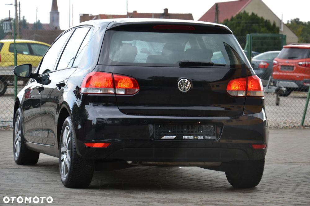 Volkswagen Golf VI 1.4 Comfortline - 12