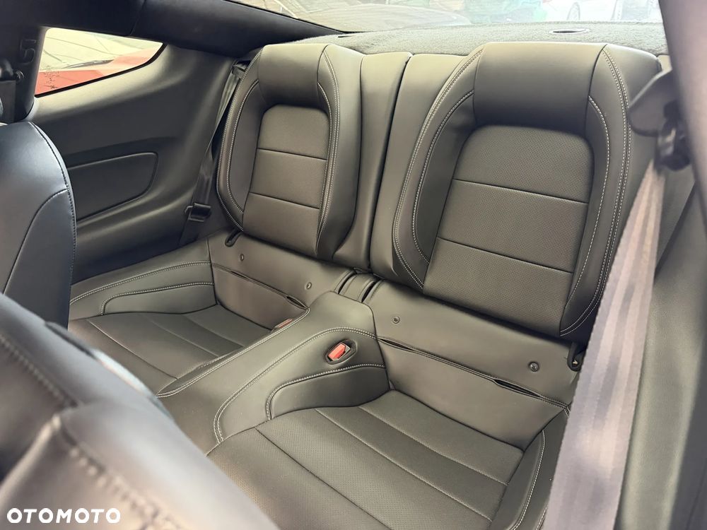 Ford Mustang 5.0 V8 GT - 9