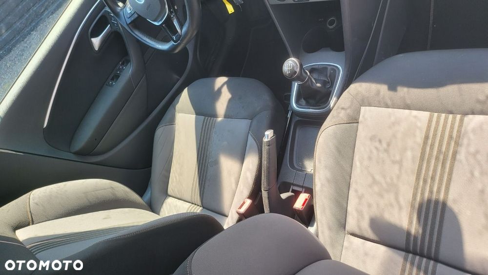 Volkswagen Polo - 15