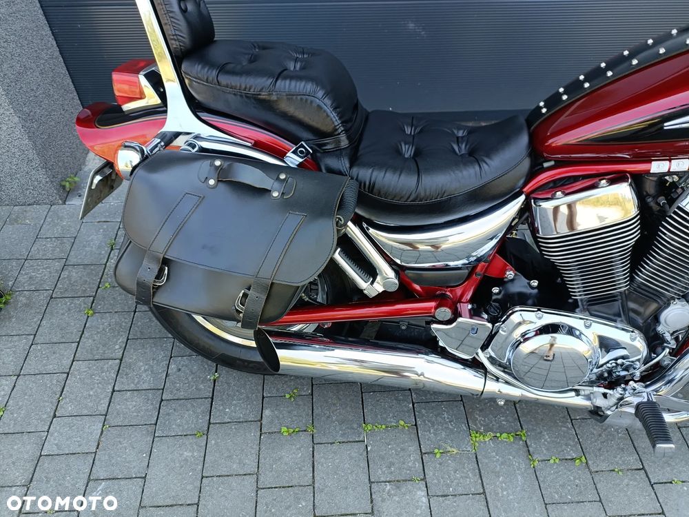 Suzuki Intruder - 5