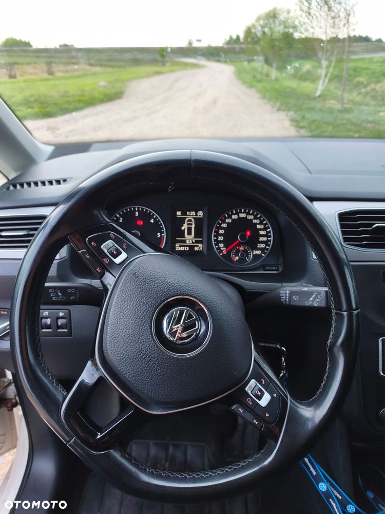 Volkswagen Caddy 2.0 TDI Comfortline - 18