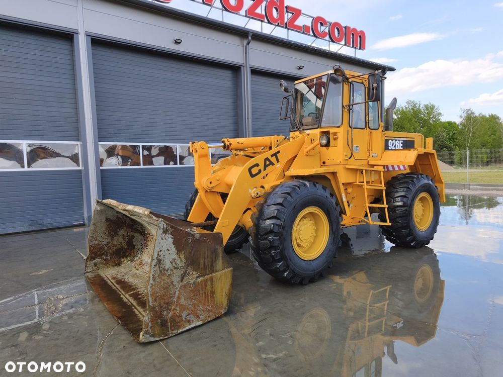 Caterpillar 926E - 5