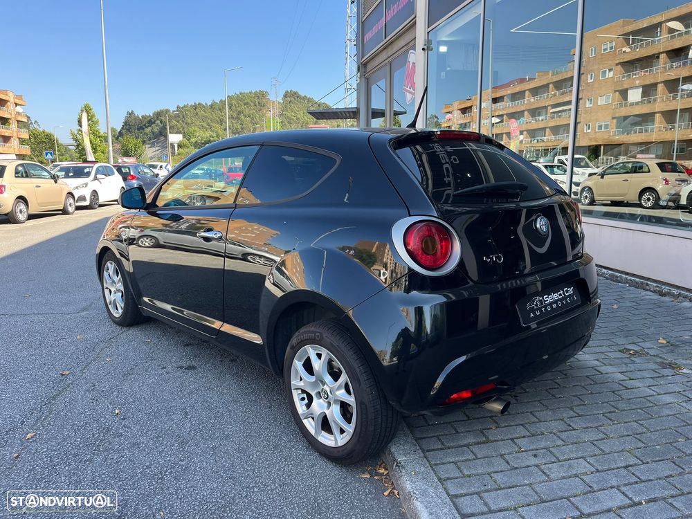 Alfa Romeo MiTo 1.3 JTD Distinctive - 4