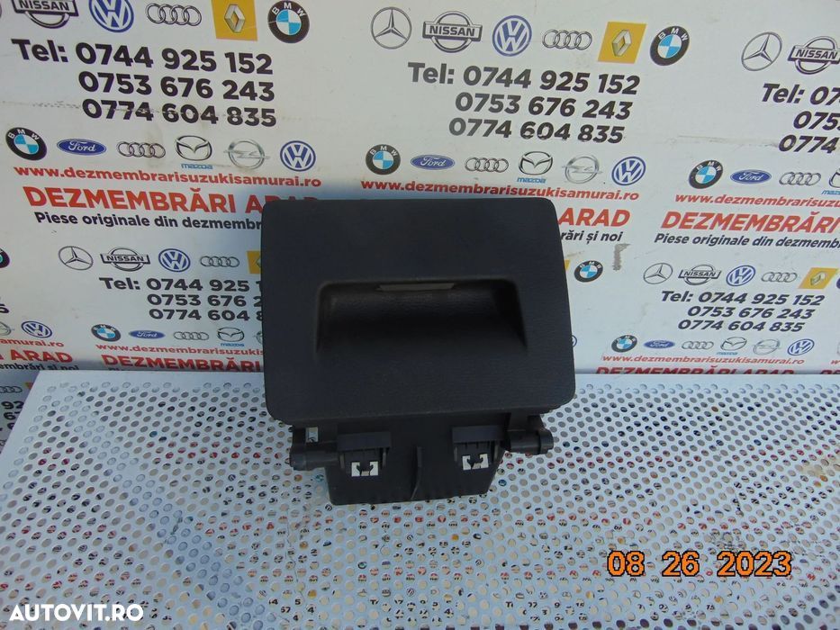 Spatiu depozitare stanga BMW x1 F48 F49 buzunar torpedou usita stanga - 1